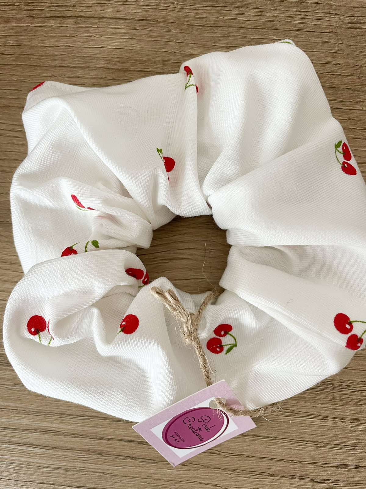 scrunchie cherrie