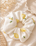 γυναικείο scrunchie μαλλιών minimal print
